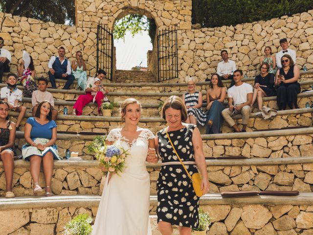La boda de Ivan y Anna en El Campello, Alicante 17