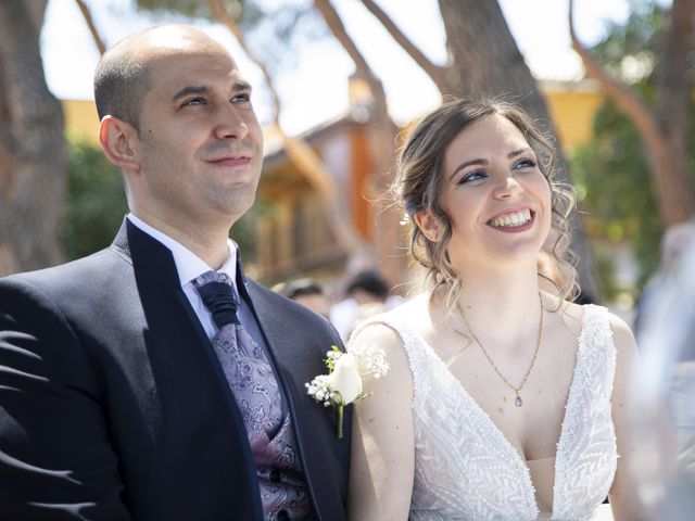 La boda de Álvaro y Beatriz en Villalbilla, Madrid 13