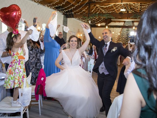 La boda de Álvaro y Beatriz en Villalbilla, Madrid 26