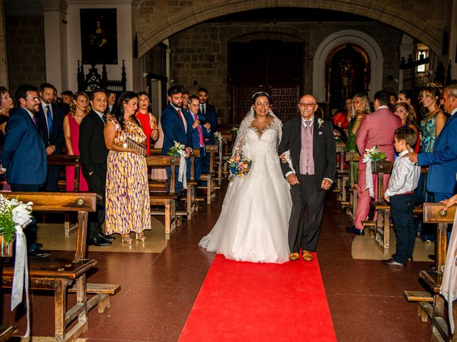 La boda de Luis y Esther en Valoria La Buena, Valladolid 25