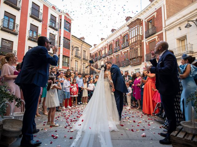La boda de Luis y Esther en Valoria La Buena, Valladolid 30