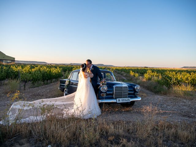 La boda de Luis y Esther en Valoria La Buena, Valladolid 36