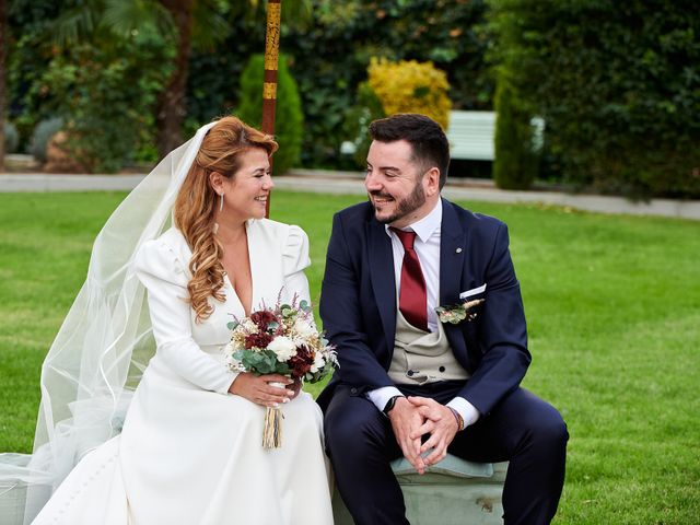 La boda de Alejandra y Jose Antonio en Talamanca Del Jarama, Madrid 33