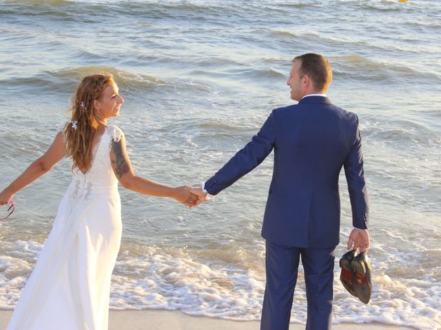 La boda de Víctor  y Sílvia  en Fuentes De Andalucia, Sevilla 12