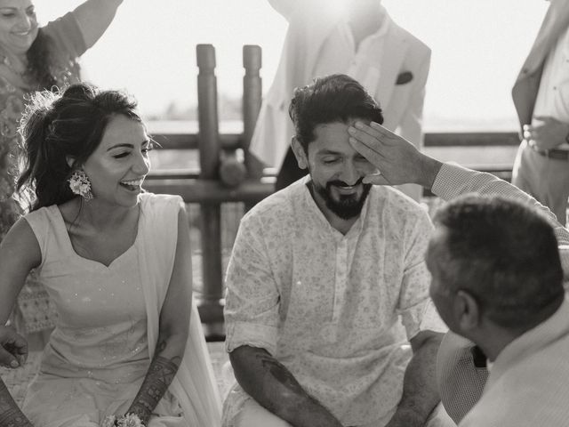 La boda de Karan y Seanne en Guia De Isora, Santa Cruz de Tenerife 36