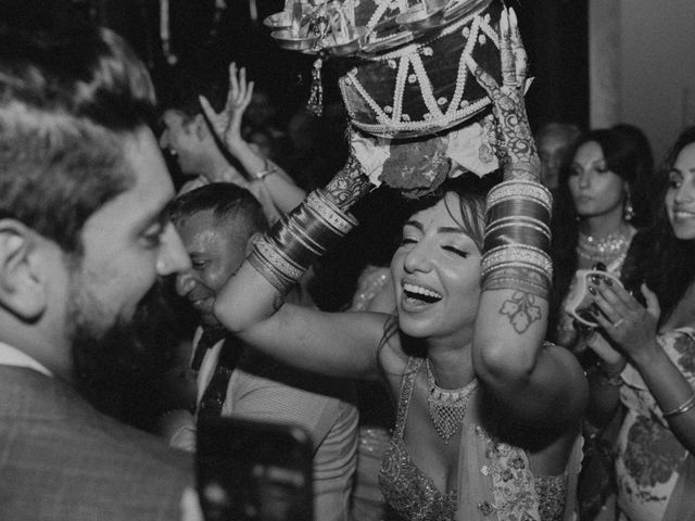 La boda de Karan y Seanne en Guia De Isora, Santa Cruz de Tenerife 49