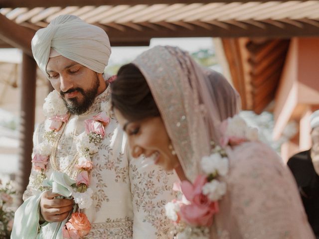 La boda de Karan y Seanne en Guia De Isora, Santa Cruz de Tenerife 78