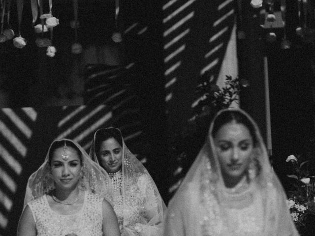 La boda de Karan y Seanne en Guia De Isora, Santa Cruz de Tenerife 127