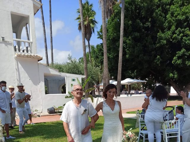 La boda de Juan y Rebeca en Gandia, Valencia 13