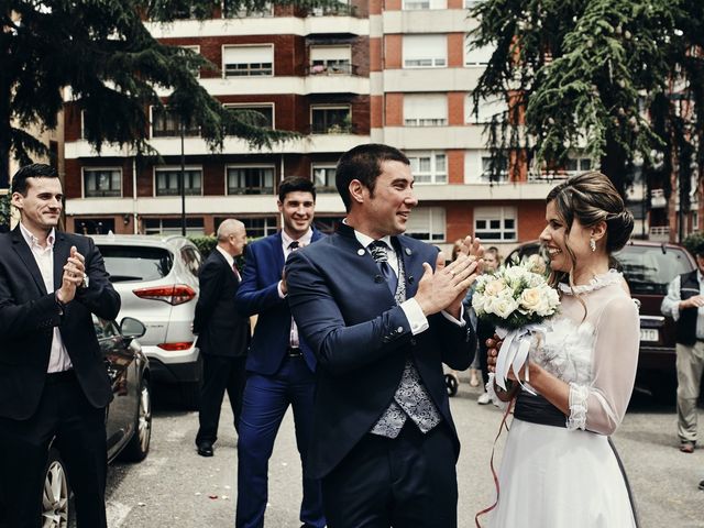 La boda de Victor y Sonia en Cabueñes, Asturias 61