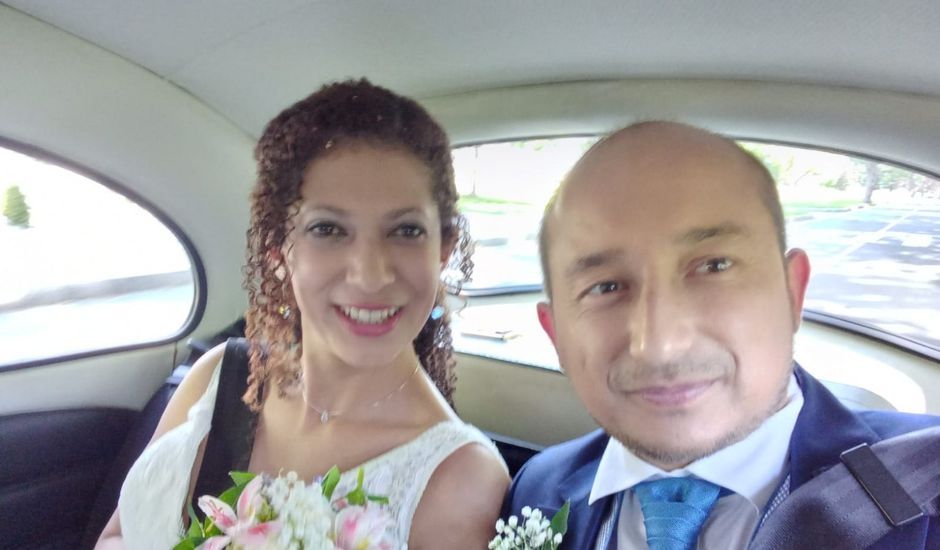La boda de Roberto y Keidy en Pamplona, Navarra