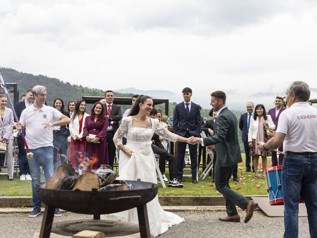 La boda de Asier y Ane en Zarautz, Guipúzcoa 6