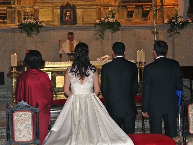 La boda de José Manuel y Laura en León, León 6