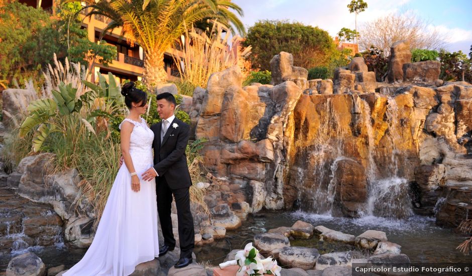 La boda de Hugo y Deborah en Adeje, Santa Cruz de Tenerife