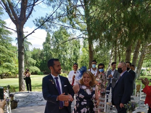 La boda de Luis y  Yany en Los Santos De La Humosa, Madrid 7
