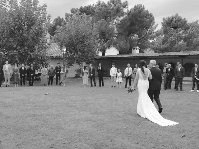 La boda de Víctor y Marta en Valdemorillo, Madrid 15