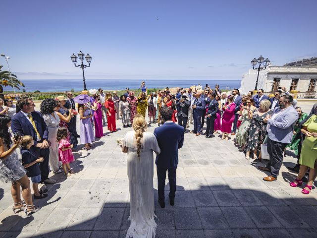 La boda de Ángel y Tania en Tazacorte, Santa Cruz de Tenerife 63