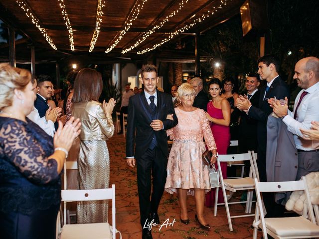 La boda de Alejandro y Arantxa en L&apos; Alcúdia, Valencia 11