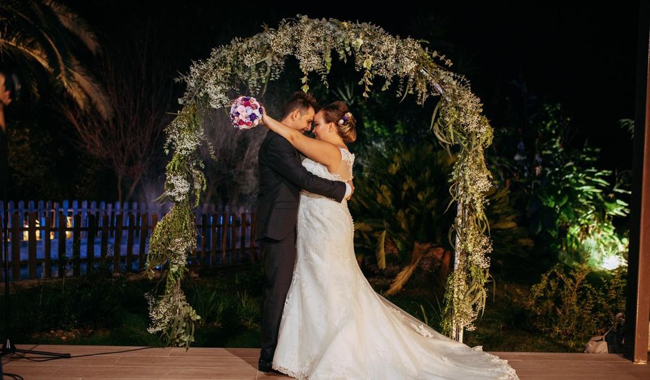 La boda de Alejandro y Arantxa en L' Alcúdia, Valencia