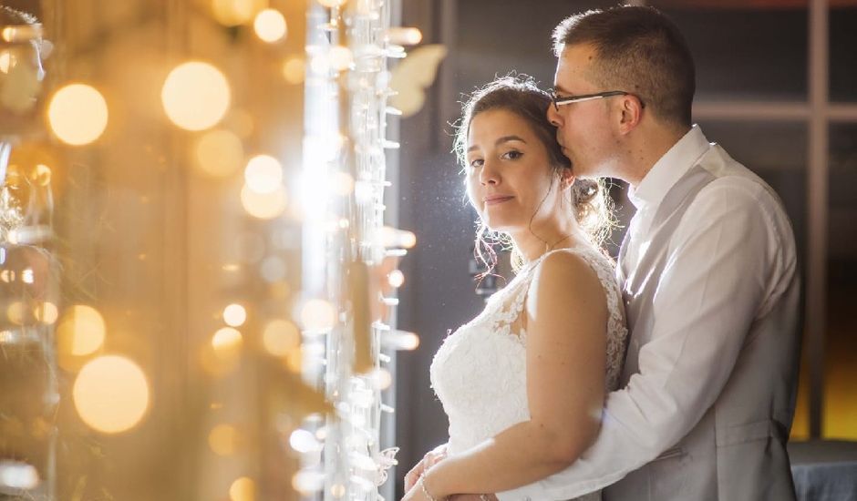 La boda de Victor y Desirée  en Madrid, Madrid