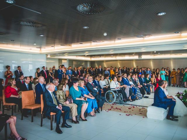 La boda de Guille y Estefi en Valencia, Valencia 14