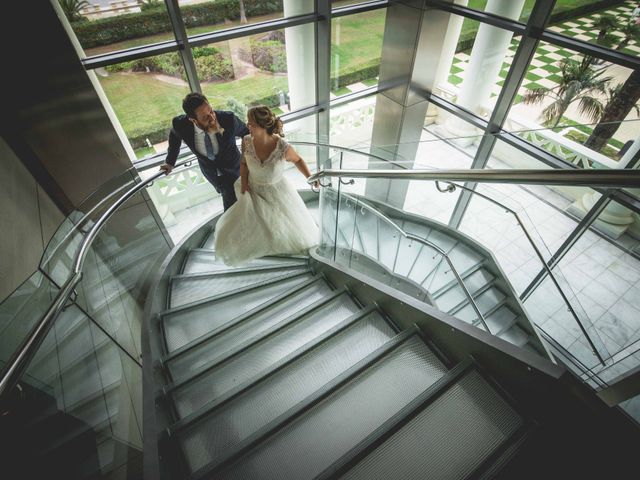 La boda de Guille y Estefi en Valencia, Valencia 30