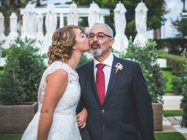 La boda de Guille y Estefi en Valencia, Valencia 46