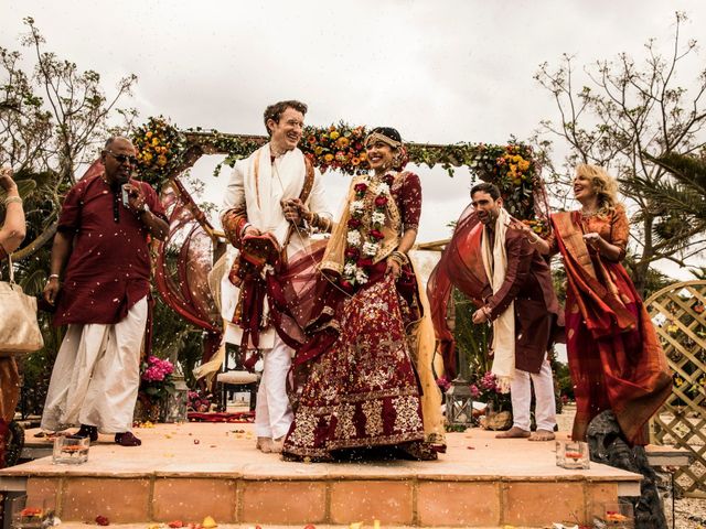 La boda de Tom y Reshma en Campos, Islas Baleares 22