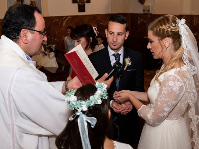 La boda de Pablo y Mónica en Puertollano, Ciudad Real 52