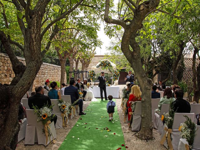 La boda de Jean Pierre y Rosalía en Chinchon, Madrid 41
