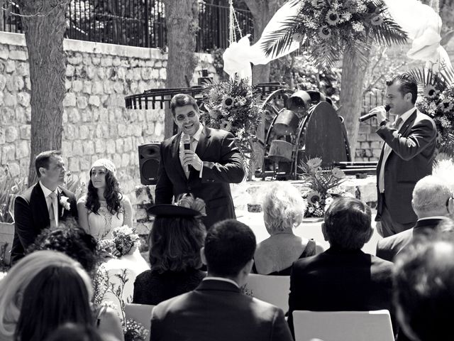 La boda de Jean Pierre y Rosalía en Chinchon, Madrid 43