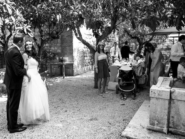 La boda de Jean Pierre y Rosalía en Chinchon, Madrid 70