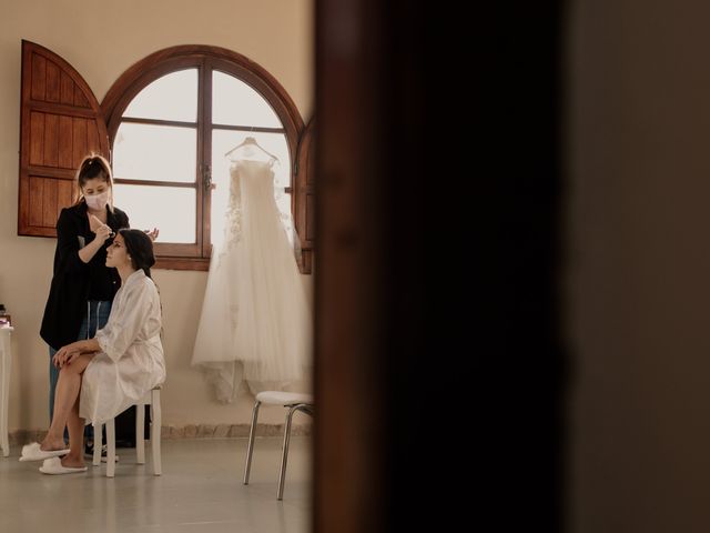 La boda de Víctor y Laura en Los Barrios, Cádiz 20