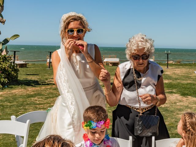 La boda de Daniel y Nieves en Chipiona, Cádiz 36