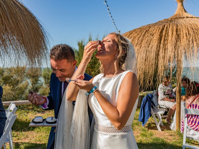 La boda de Daniel y Nieves en Chipiona, Cádiz 41