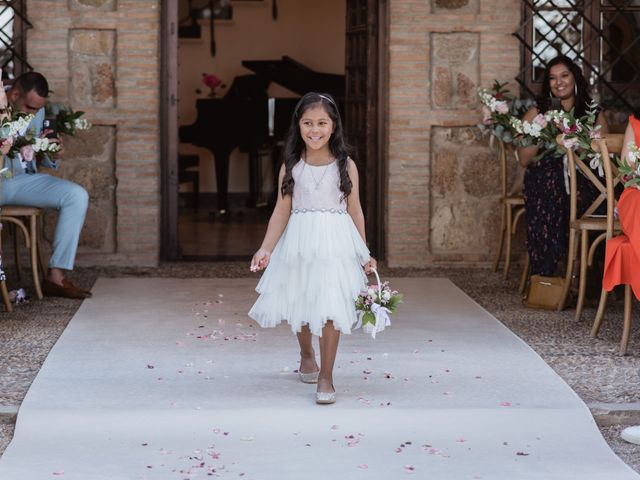 La boda de Ajay y Lydia en Toledo, Toledo 28