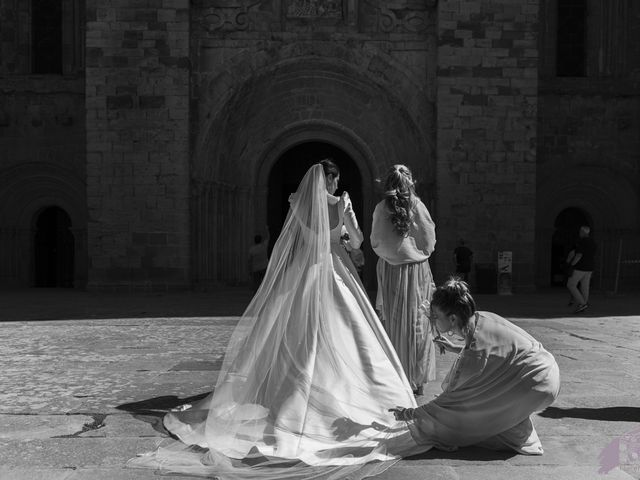 La boda de Sam y Nat en Siguenza, Guadalajara 51