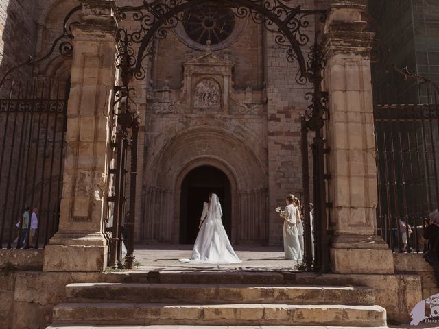La boda de Sam y Nat en Siguenza, Guadalajara 52