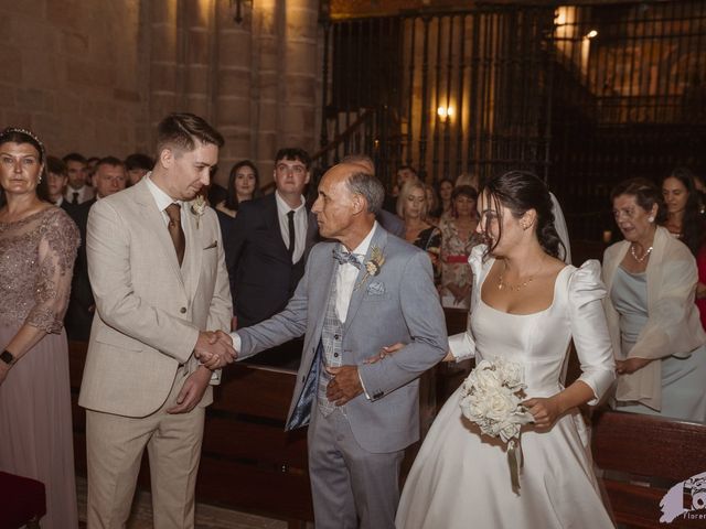La boda de Sam y Nat en Siguenza, Guadalajara 56