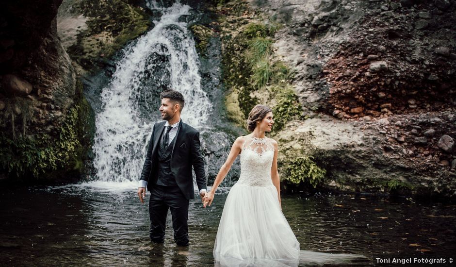 La boda de Alberto y Natalia en Palau De Plegamans, Barcelona