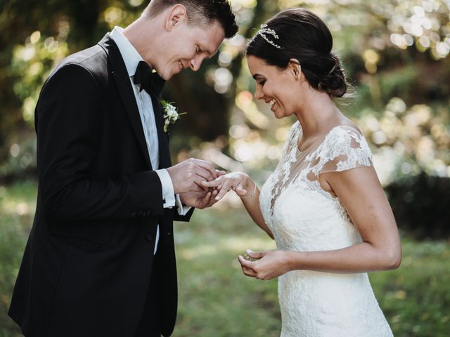 La boda de Øyvind y Casandra en Santiago De Compostela, A Coruña 97