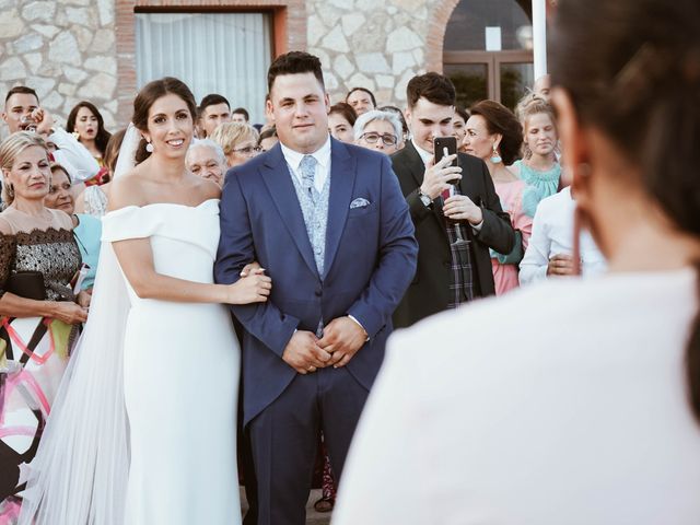 La boda de Sergio y Natacha en Zarza De Granadilla, Cáceres 52