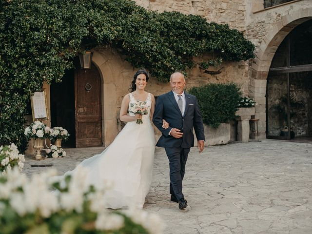 La boda de Ricardo y Irina en Sant Marti De Tous, Barcelona 1