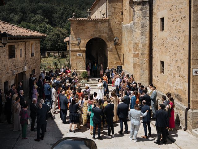 La boda de Juan y Clara en Almarza, Soria 38