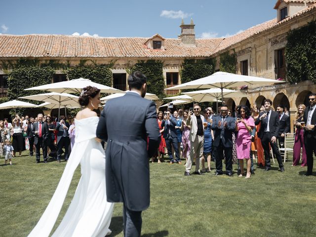 La boda de Juan y Clara en Almarza, Soria 45