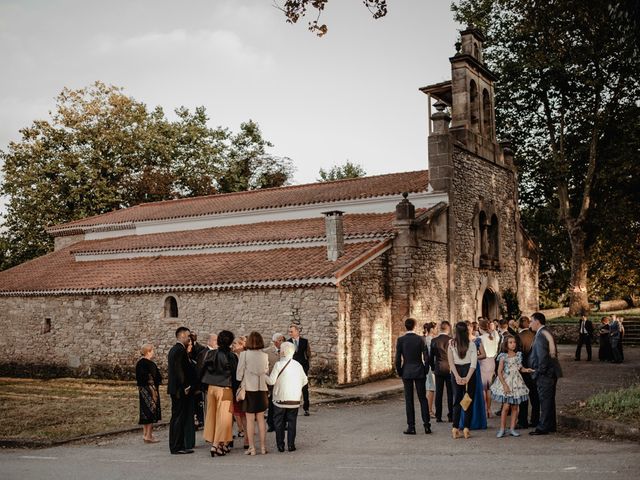 La boda de Pablo y Noelia en Gijón, Asturias 99