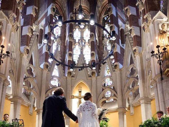 La boda de Enric y Elisabet en Avinyonet Del Penedes, Barcelona 37