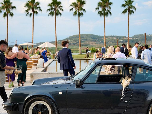 La boda de Enric y Elisabet en Avinyonet Del Penedes, Barcelona 75