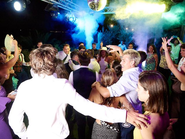 La boda de Enric y Elisabet en Avinyonet Del Penedes, Barcelona 113