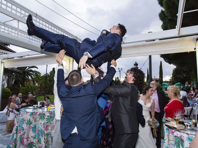 La boda de Beatriz y Kike en Cubas De La Sagra, Madrid 14